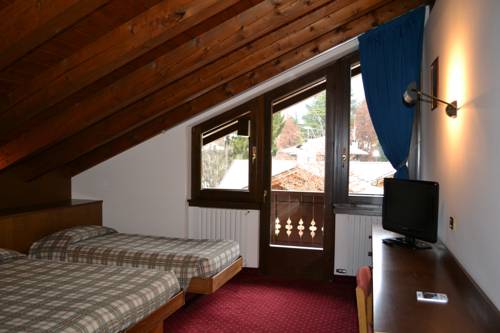 Imagen de la habitación del Hotel Binelli. Foto 12