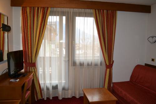 Imagen de la habitación del Hotel Binelli. Foto 16