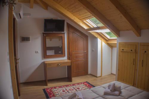 Imagen de la habitación del Hotel Bineri. Foto 11