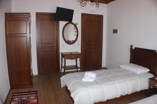 Imagen general del Hotel Bineri. Foto 3