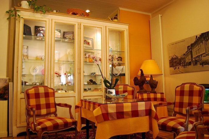 Imagen del bar/restaurante del Hotel Biney. Foto 2