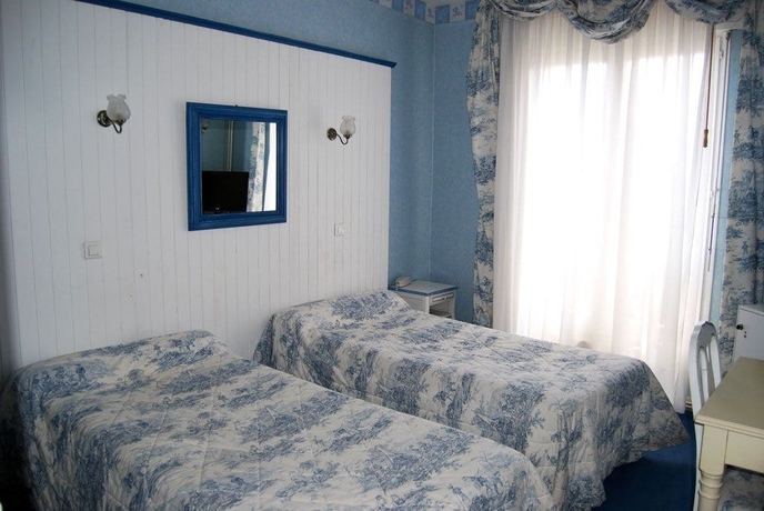 Imagen de la habitación del Hotel Biney. Foto 15