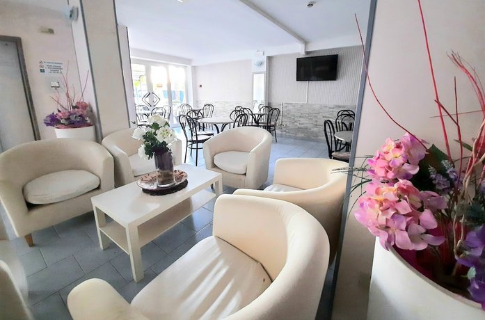 Imagen de los interiores del Hotel Bing. Foto 14