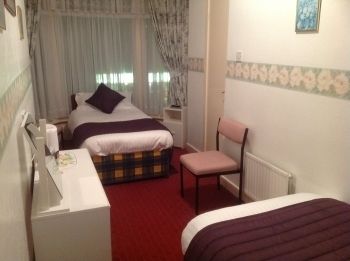 Imagen de la habitación del Hotel Bing Lea. Foto 4