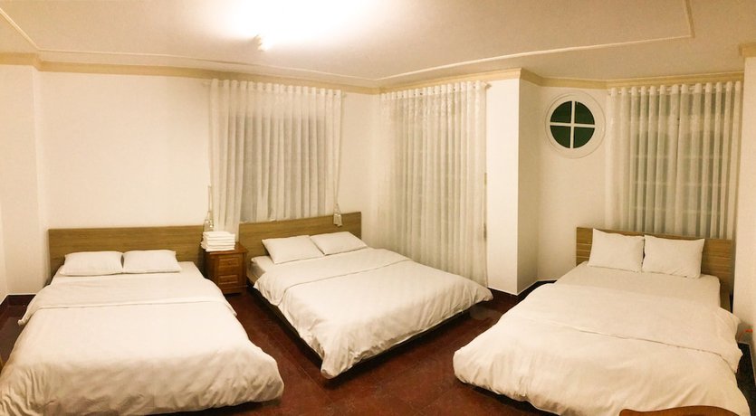 Imagen de la habitación del Hotel Binh Chau. Foto 8