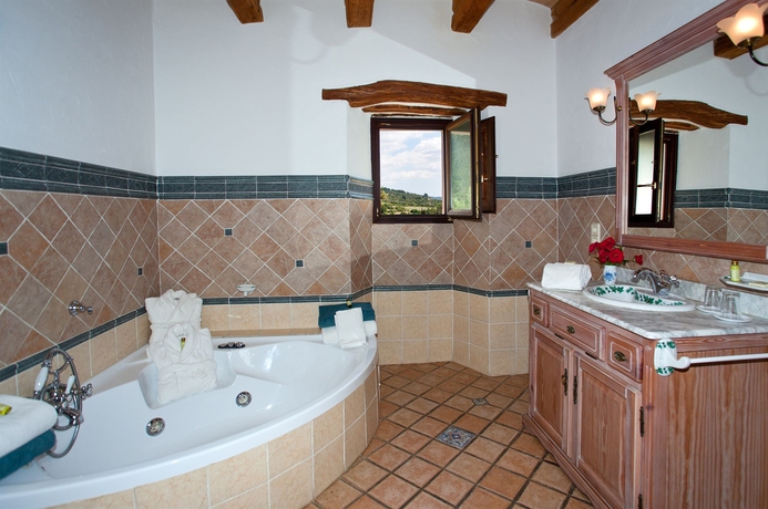 Imagen de la habitación del Hotel Binibona Parc Natural. Foto 3