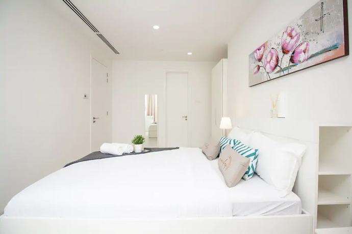 Imagen de los interiores del Hotel Binjai8 By Plush. Foto 20