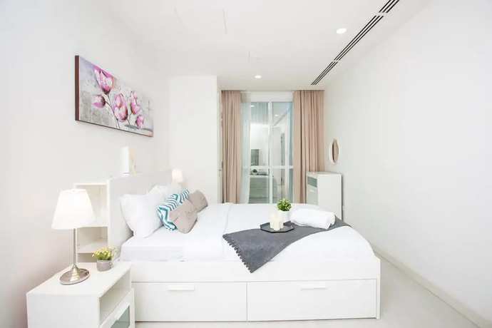 Imagen de la habitación del Hotel Binjai8 By Plush. Foto 18