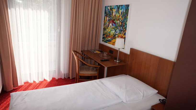 Imagen de la habitación del Hotel Binnewies City Hotel. Foto 9