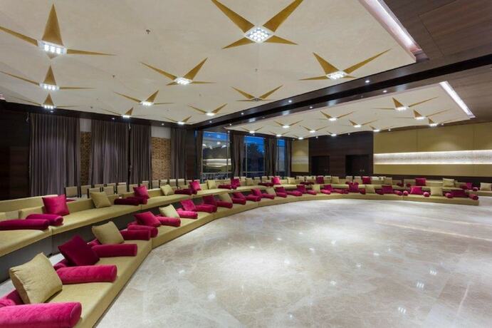 Imagen general del Hotel Binori. Foto 10