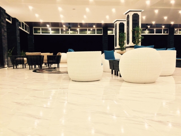 Imagen de los interiores del Hotel Bintan Pearl Beach Resort. Foto 15