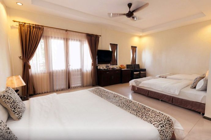 Imagen de la piscina del Hotel Bintan Spavilla Beach Resort. Foto 15