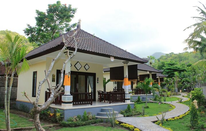 Imagen general del Hotel Bintang Beach Villas, Bunutan. Foto 2