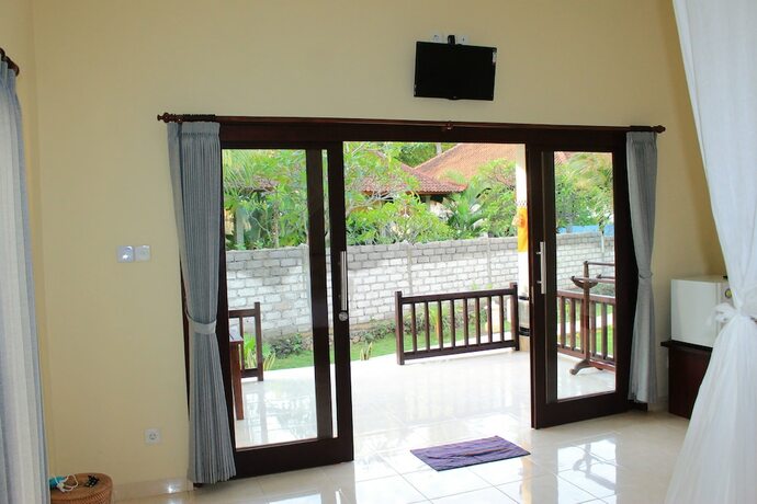 Imagen general del Hotel Bintang Beach Villas, Bunutan. Foto 15