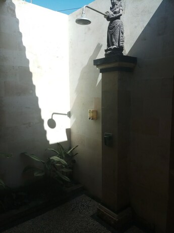Imagen de la habitación del Hotel Bintang Beach Villas, Bunutan. Foto 19