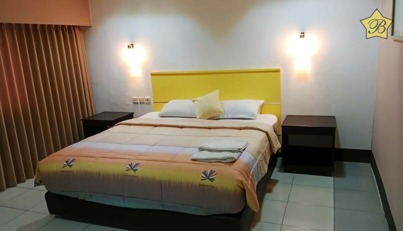 Imagen de la habitación del Hotel Bintang, Klandasan Ulu. Foto 12