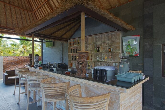 Imagen del bar/restaurante del Hotel Bintang Penida Resort. Foto 19