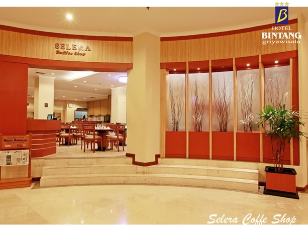 Imagen del bar/restaurante del Hotel Bintang Wisata Mandiri. Foto 3