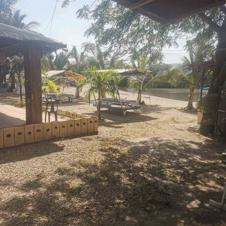 Imagen general del Hotel Binubusan Beach and Resort. Foto 9