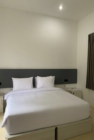 Imagen general del Hotel Binumar Guest House. Foto 10