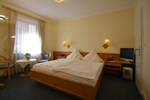 Imagen de la habitación del Hotel Binz. Foto 5