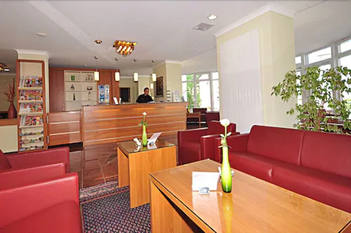 Imagen de los interiores del Hotel Binzer Hof. Foto 18