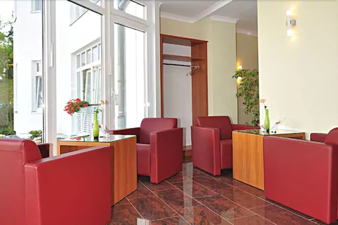 Imagen de los interiores del Hotel Binzer Hof. Foto 19