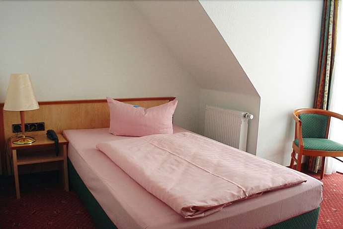 Imagen de la habitación del Hotel Binzer Hof. Foto 7