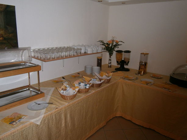 Imagen del bar/restaurante del Hotel Binzer Sterne. Foto 8