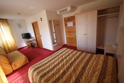 Imagen de la habitación del Hotel Bio Elite. Foto 15