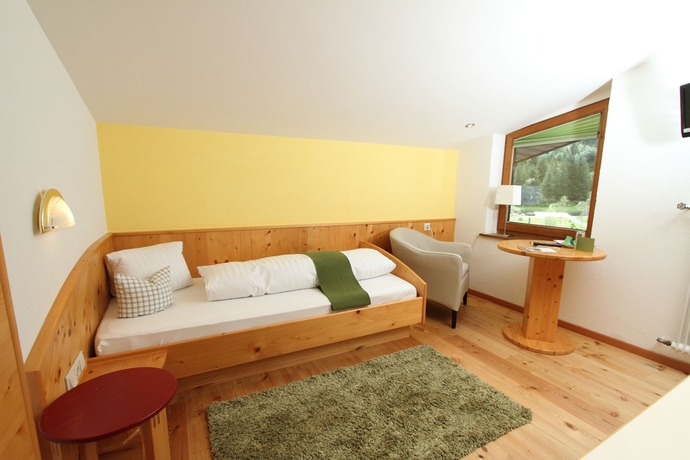 Imagen de la habitación del Hotel Bio Stillebach. Foto 8