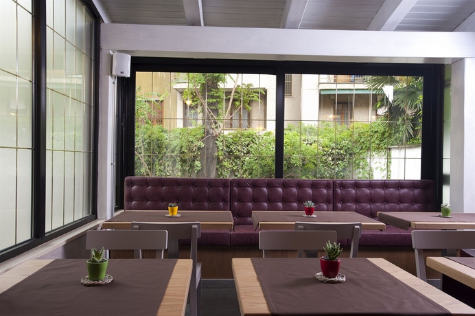 Imagen del bar/restaurante del Hotel Biocity. Foto 2