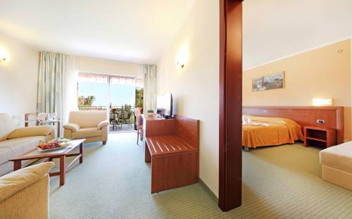 Imagen de la habitación del Hotel Bioenergy Resort Salinera. Foto 8