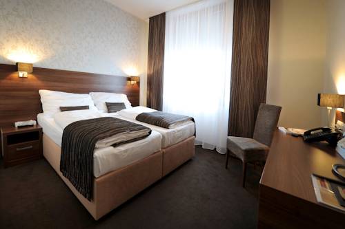 Imagen de la habitación del Hotel Biograf. Foto 14