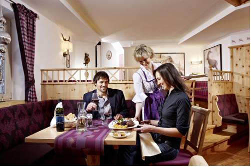 Imagen de la habitación del Hotel Biohotel Castello Königsleiten. Foto 10