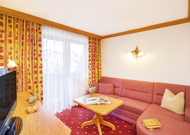 Imagen de la habitación del Hotel Biohotel Leutascherhof. Foto 11