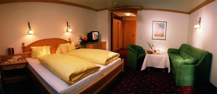 Imagen de la habitación del Hotel Biohotel Leutascherhof. Foto 14