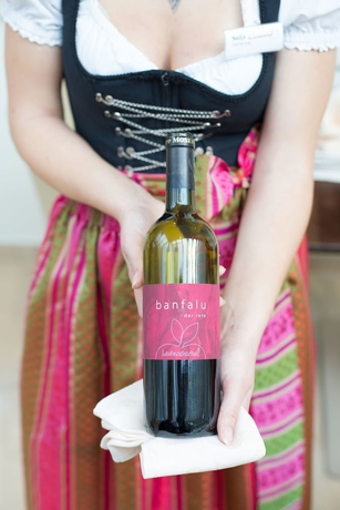 Imagen del bar/restaurante del Hotel Biohotel Leutascherhof. Foto 3