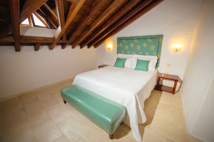 Imagen de la habitación del Hotel Bioma Boutique. Foto 15