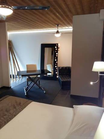 Imagen de la habitación del Hotel Bio-motel. Foto 15