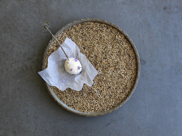 Imagen del bar/restaurante del Hotel Biota Dining And Rooms. Foto 3