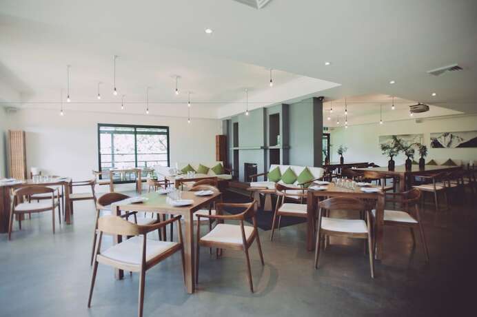 Imagen del bar/restaurante del Hotel Biota Dining And Rooms. Foto 10