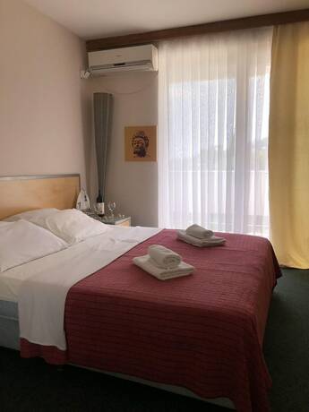 Imagen de la habitación del Hotel Bip. Foto 14