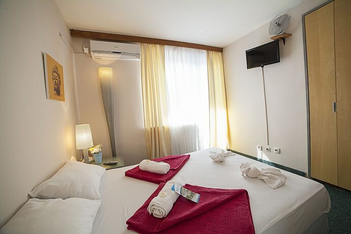 Imagen de la habitación del Hotel Bip. Foto 16