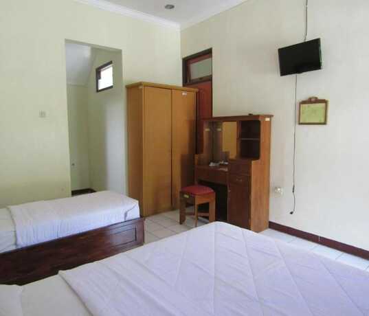 Imagen de la habitación del Hotel Bip Tawangmangu. Foto 12
