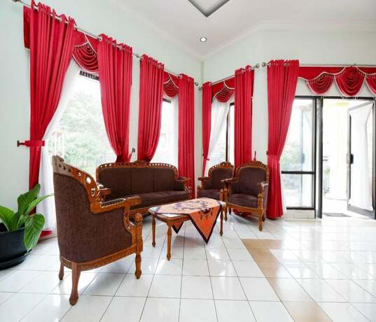 Imagen general del Hotel Bip Tawangmangu. Foto 10