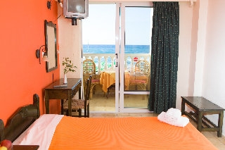 Imagen de la habitación del Hotel Birais Beach Studios. Foto 4