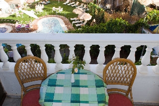 Imagen general del Hotel Birais Beach Studios. Foto 3