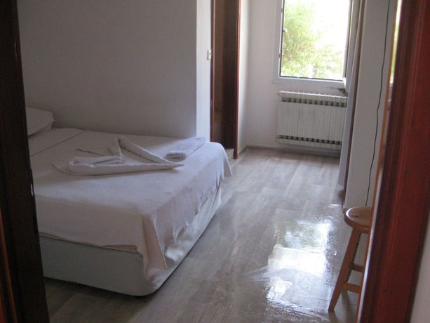 Imagen del bar/restaurante del Hotel Bircan. Foto 3