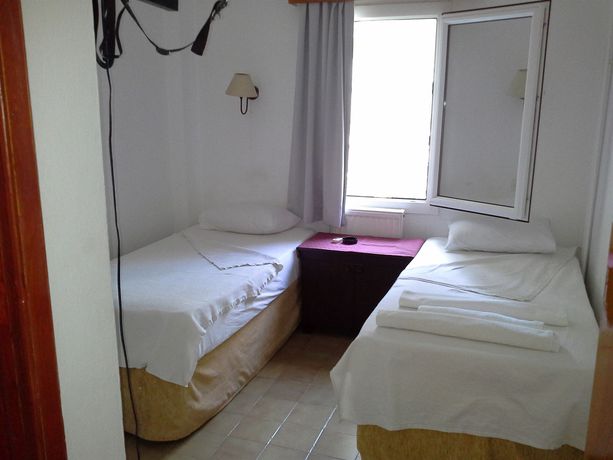 Imagen de los interiores del Hotel Bircan. Foto 11